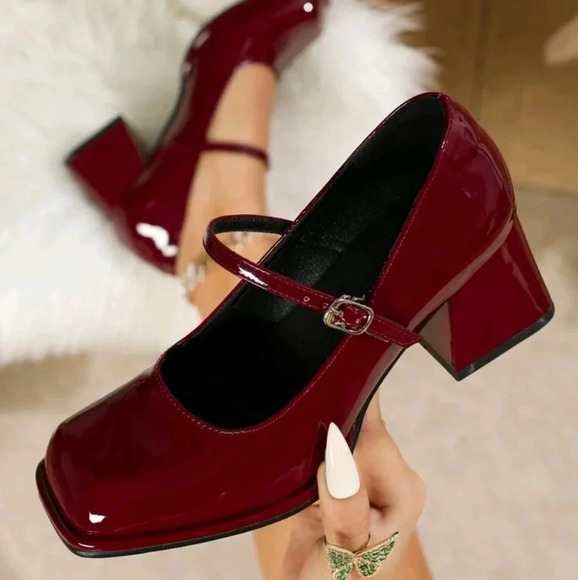 Chunky Heeled Mary Jane Shoes, Round Toe Red/Burgundy - Picture 2 of 7